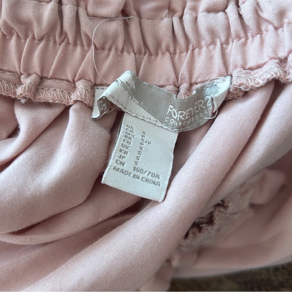 F21 Blush Pink Pleated Knee Length Skirt - Picture 3 of 3